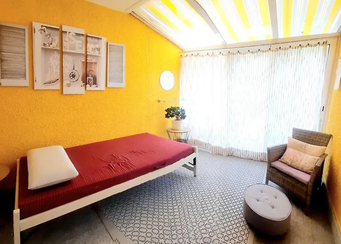 In Casa Con Giardino Privat bolig Gordola